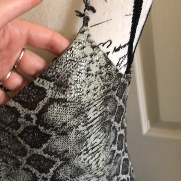 Y2K NWT Snakeskin high low Mini Dress - Picture 4 of 7